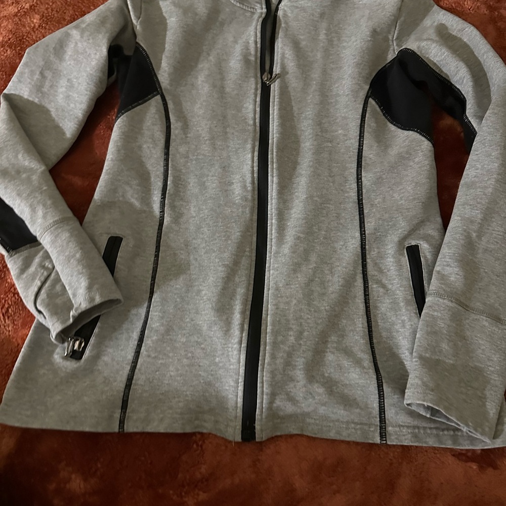 Jacket - Picture 2 of 8